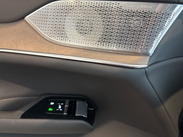 New 2025 Volvo EX90 Ultra image 20