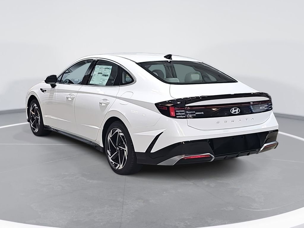 New 2026 Hyundai Sonata SEL FWD image 7