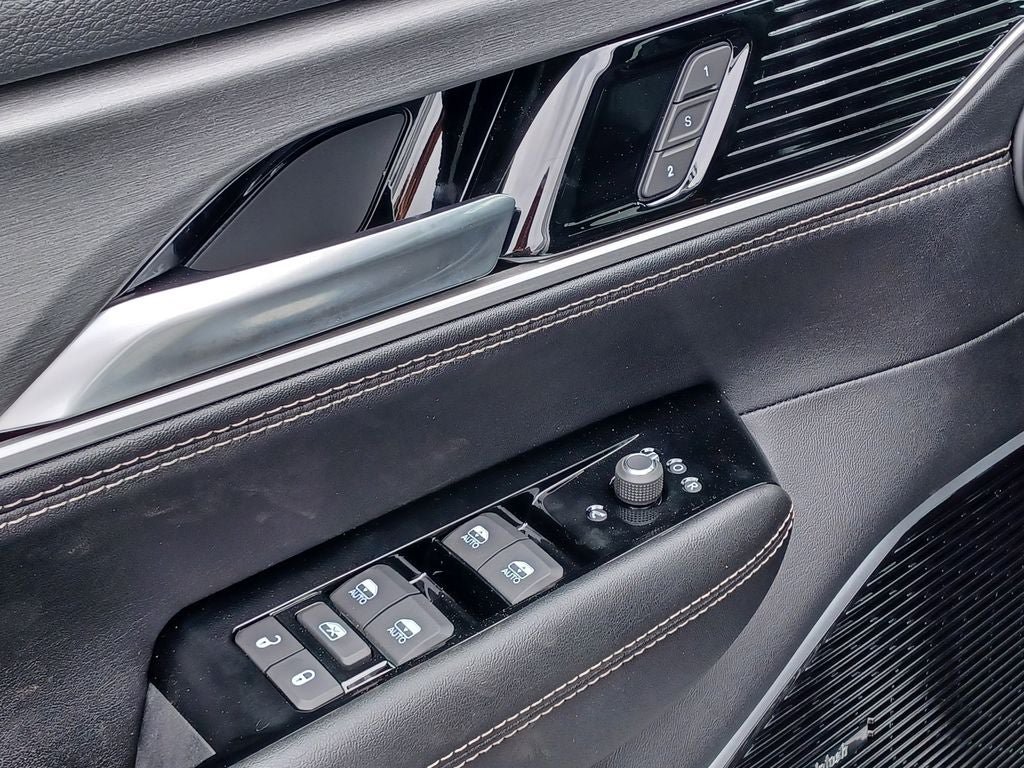 New 2026 Jeep Grand Wagoneer Limited AWD/4WD image 11