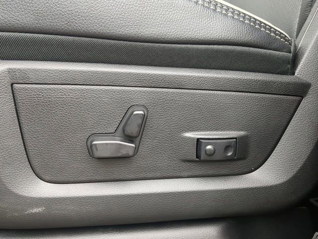 New 2026 RAM 2500 Laramie w/ Sport Appearance Package image 22