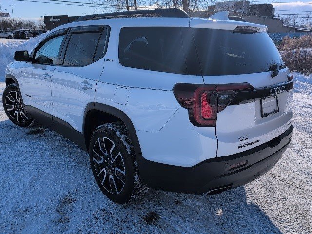 Certified 2021 GMC Acadia SLT w/ Elevation Edition image 4