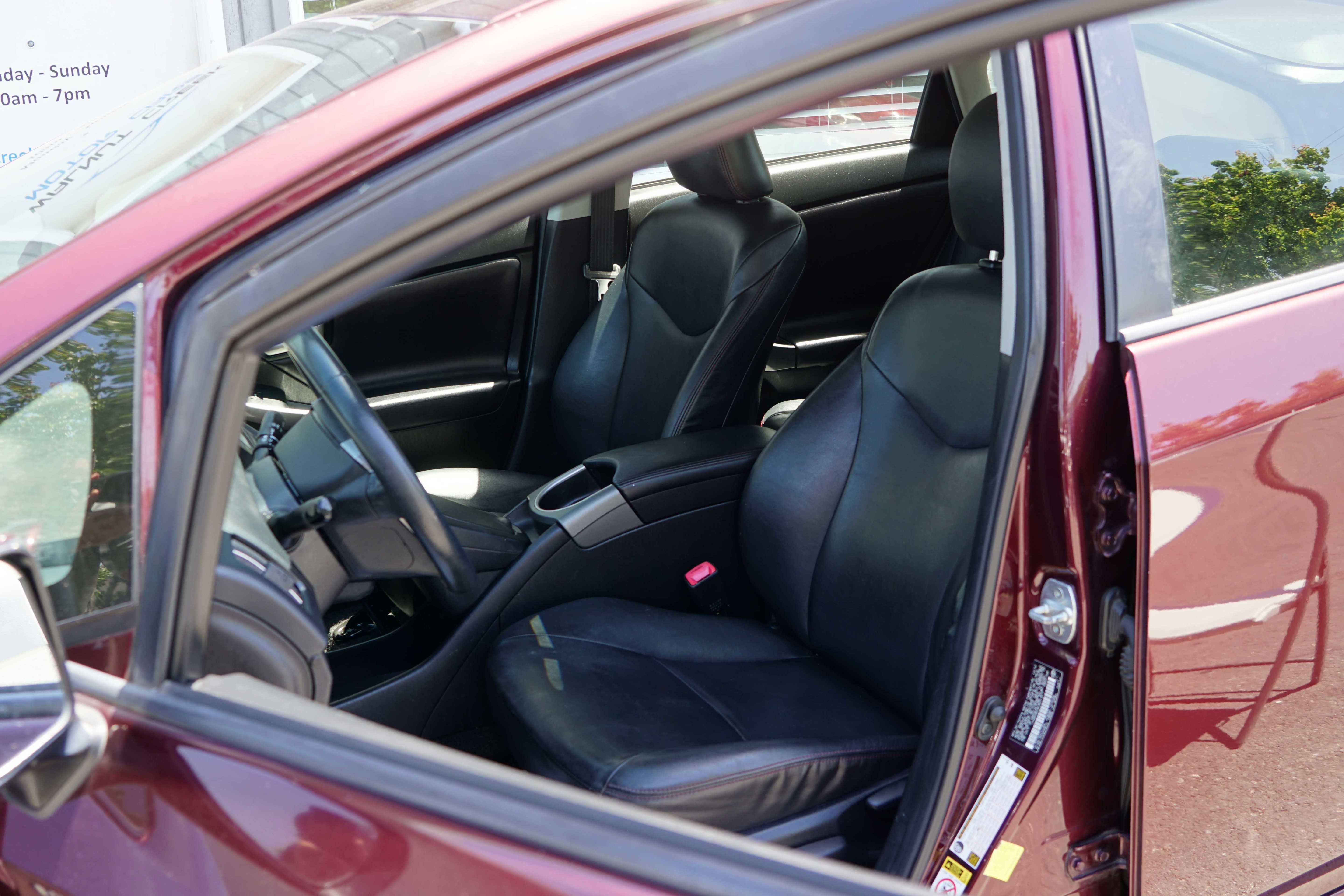 Used 2013 Toyota Prius Persona Series FWD image 37