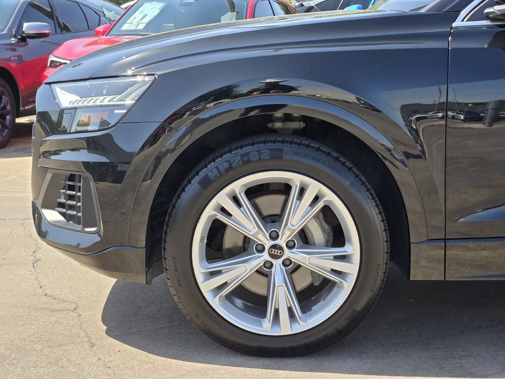 Certified 2023 Audi Q8 Premium Plus w/ Premium Plus Package AWD/4WD image 13