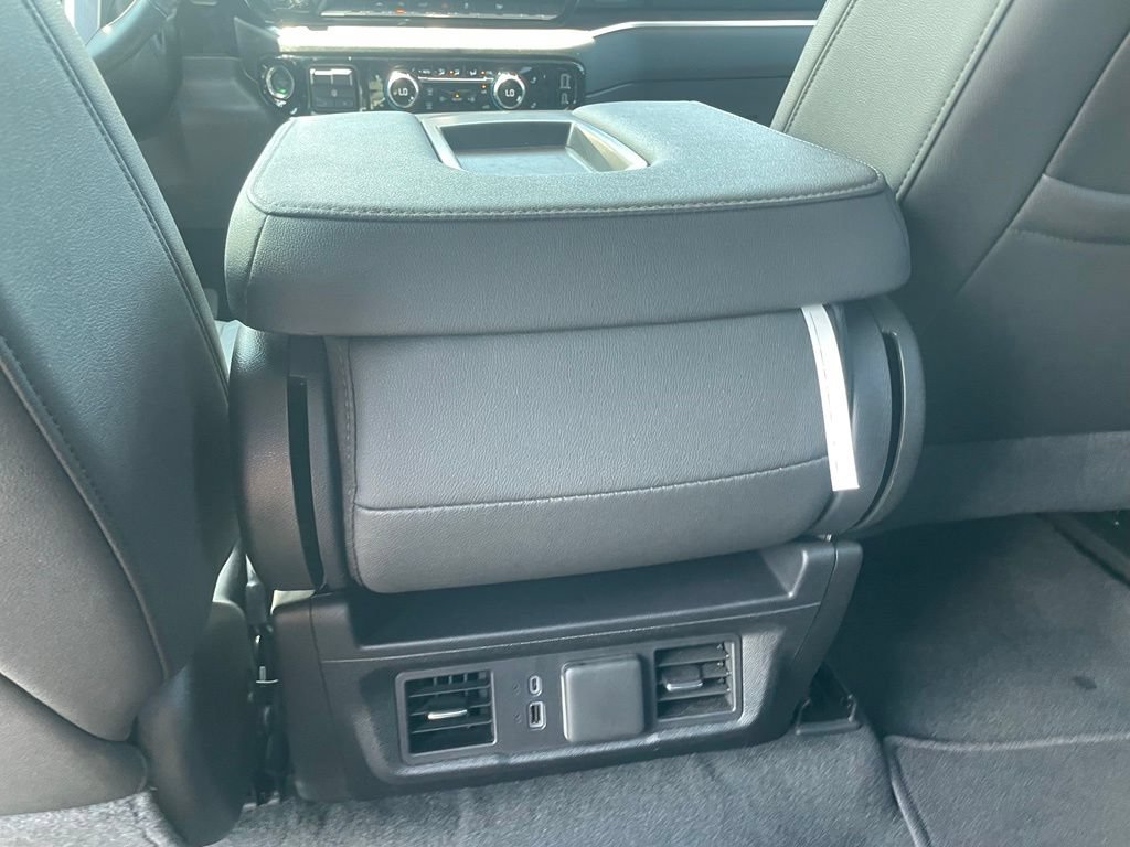 Used 2026 GMC Sierra 1500 SLT AWD/4WD image 25