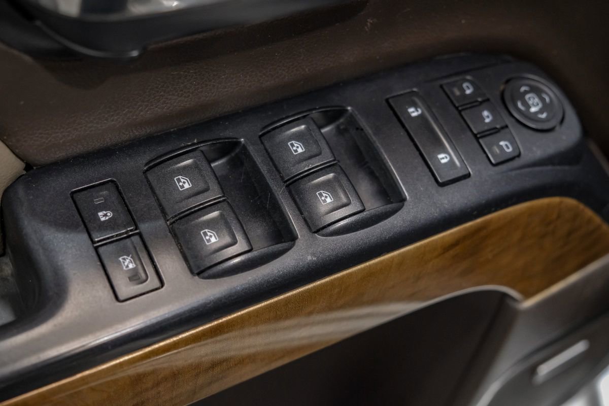 Used 2015 Chevrolet Silverado 1500 LTZ w/ Texas Edition, 1LZ Trim image 39