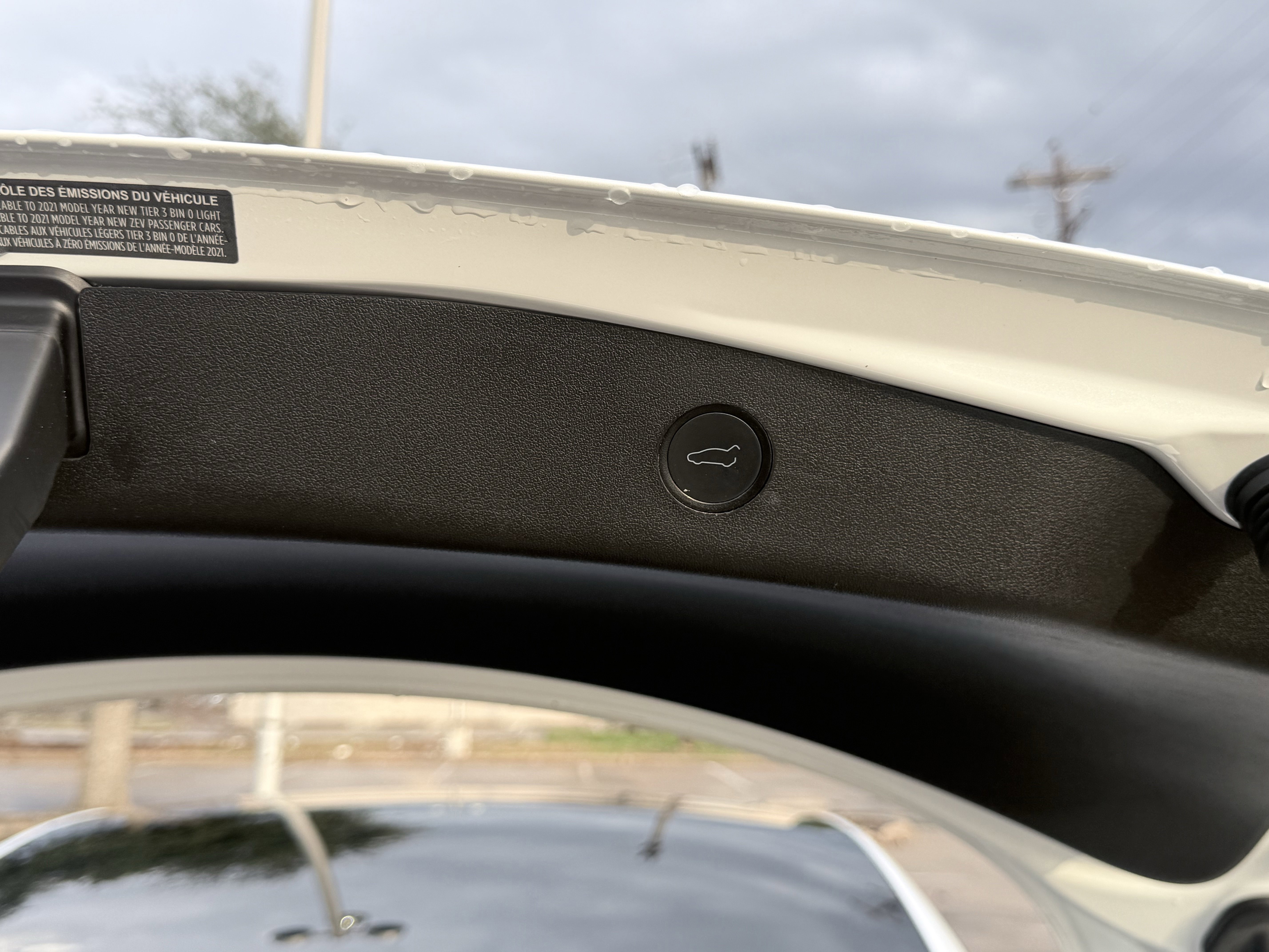 Used 2021 Tesla Model 3 Standard Range Plus image 27