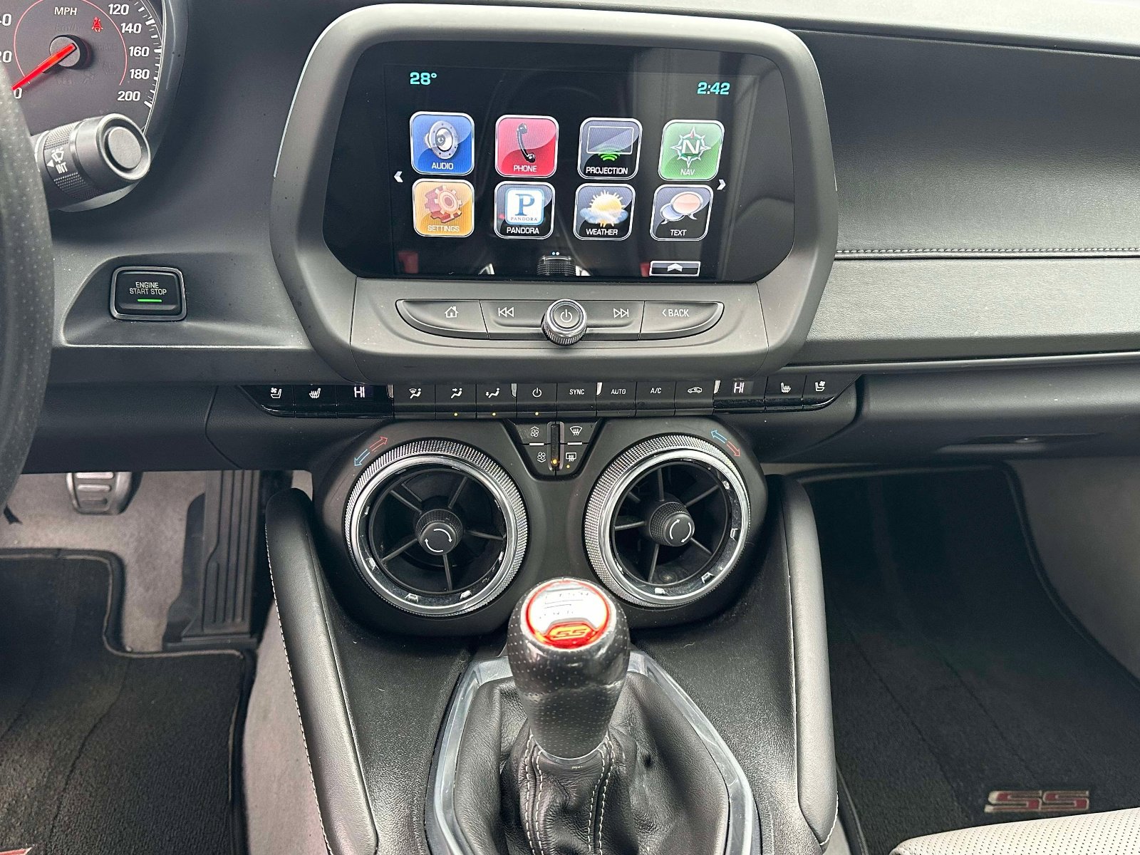 Used 2016 Chevrolet Camaro SS image 8