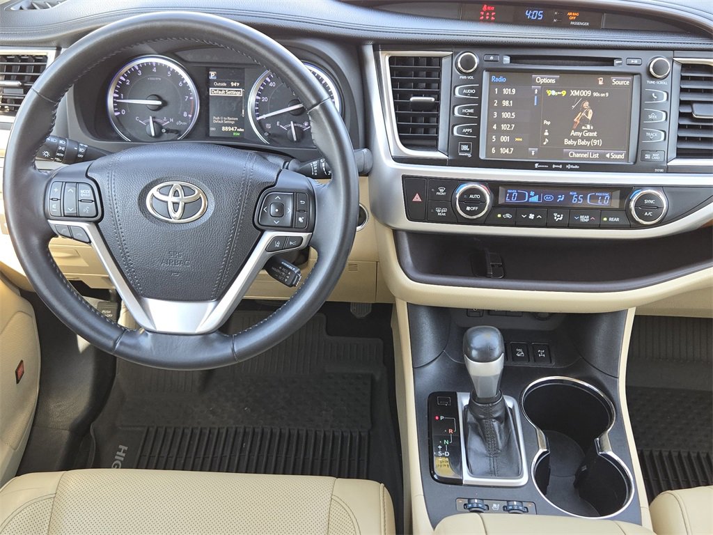 Used 2018 Toyota Highlander Limited w/ Protection Package #3 image 28