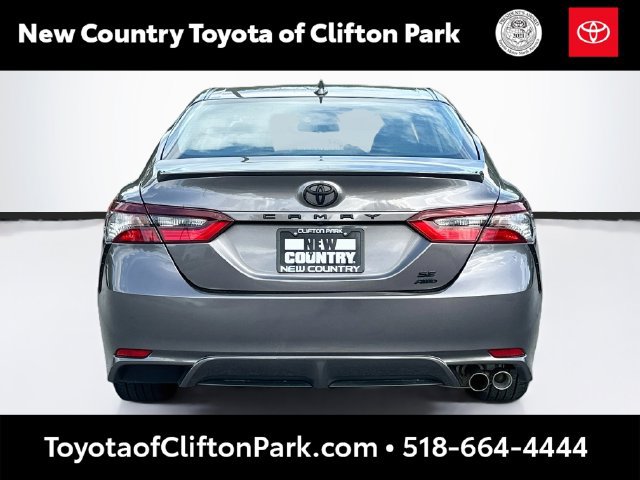 Used 2024 Toyota Camry SE w/ Cold Weather Package AWD/4WD image 6