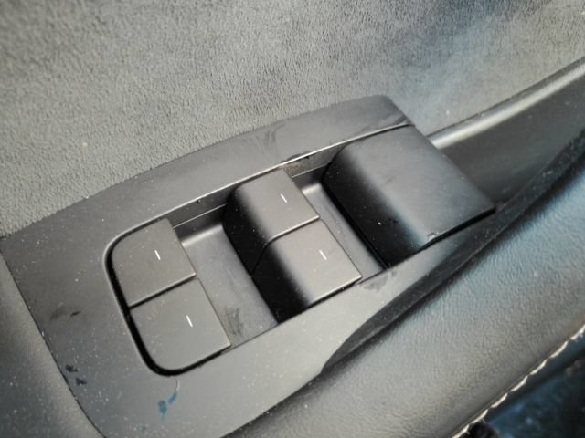 Used 2023 Tesla Model Y AWD image 33