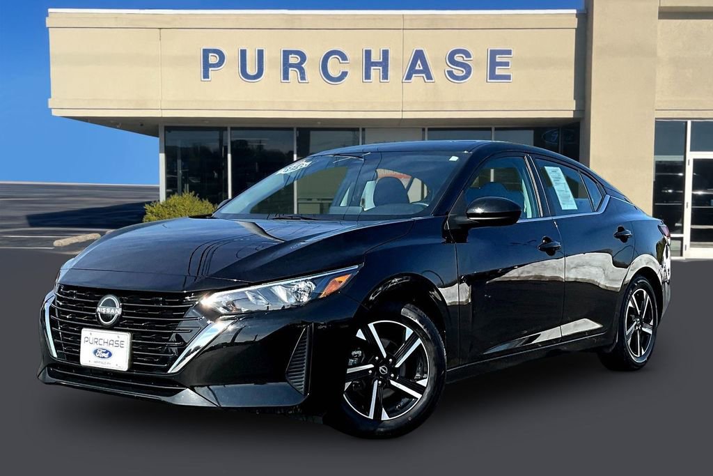 Used 2024 Nissan Sentra SV image 3