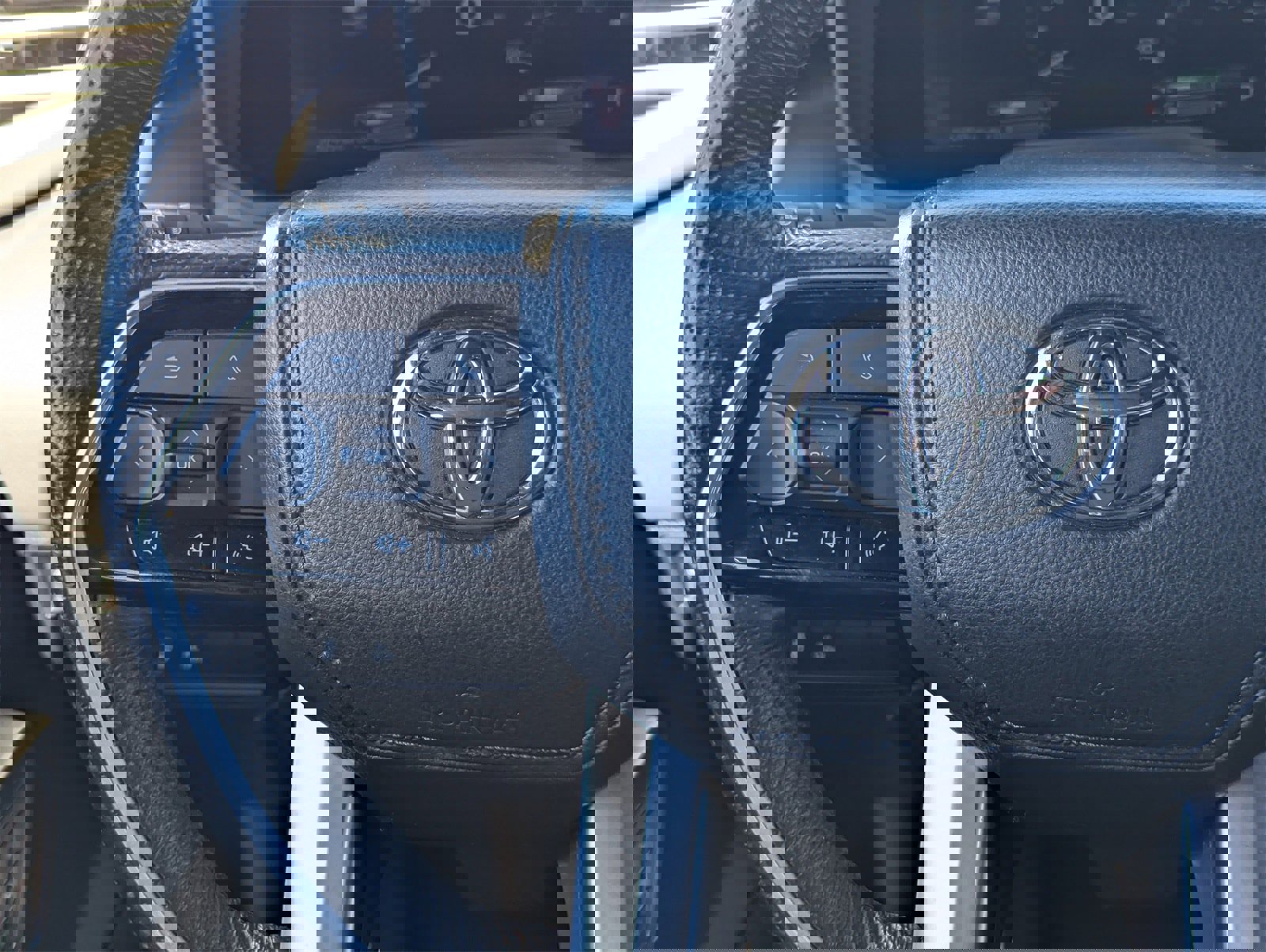 Used 2024 Toyota Sequoia Platinum image 24