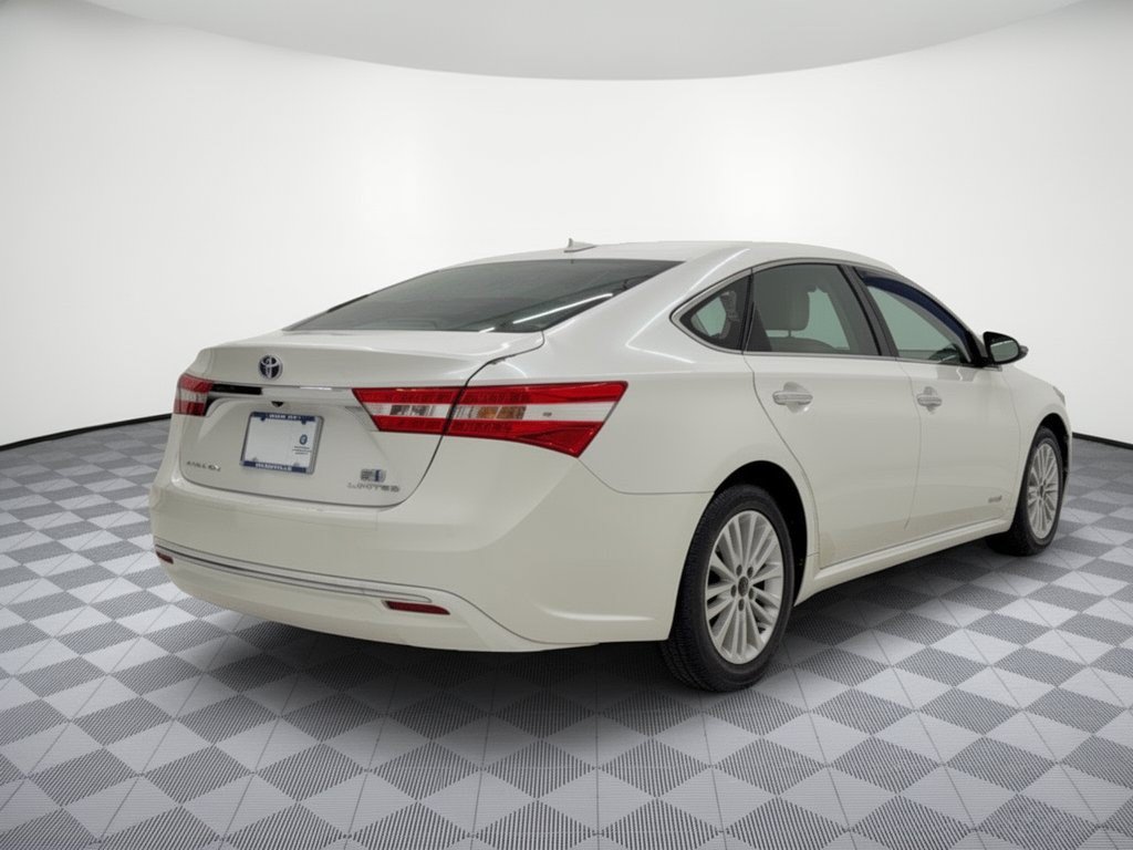 Used 2014 Toyota Avalon Limited FWD image 9