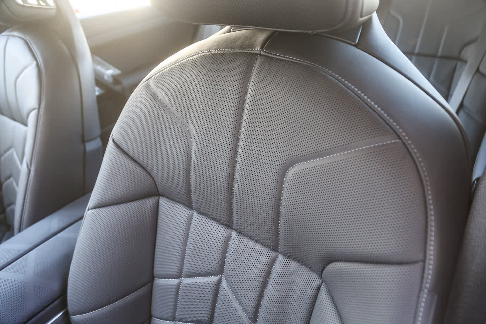 New 2026 BMW 760i xDrive w/ Executive Package image 21