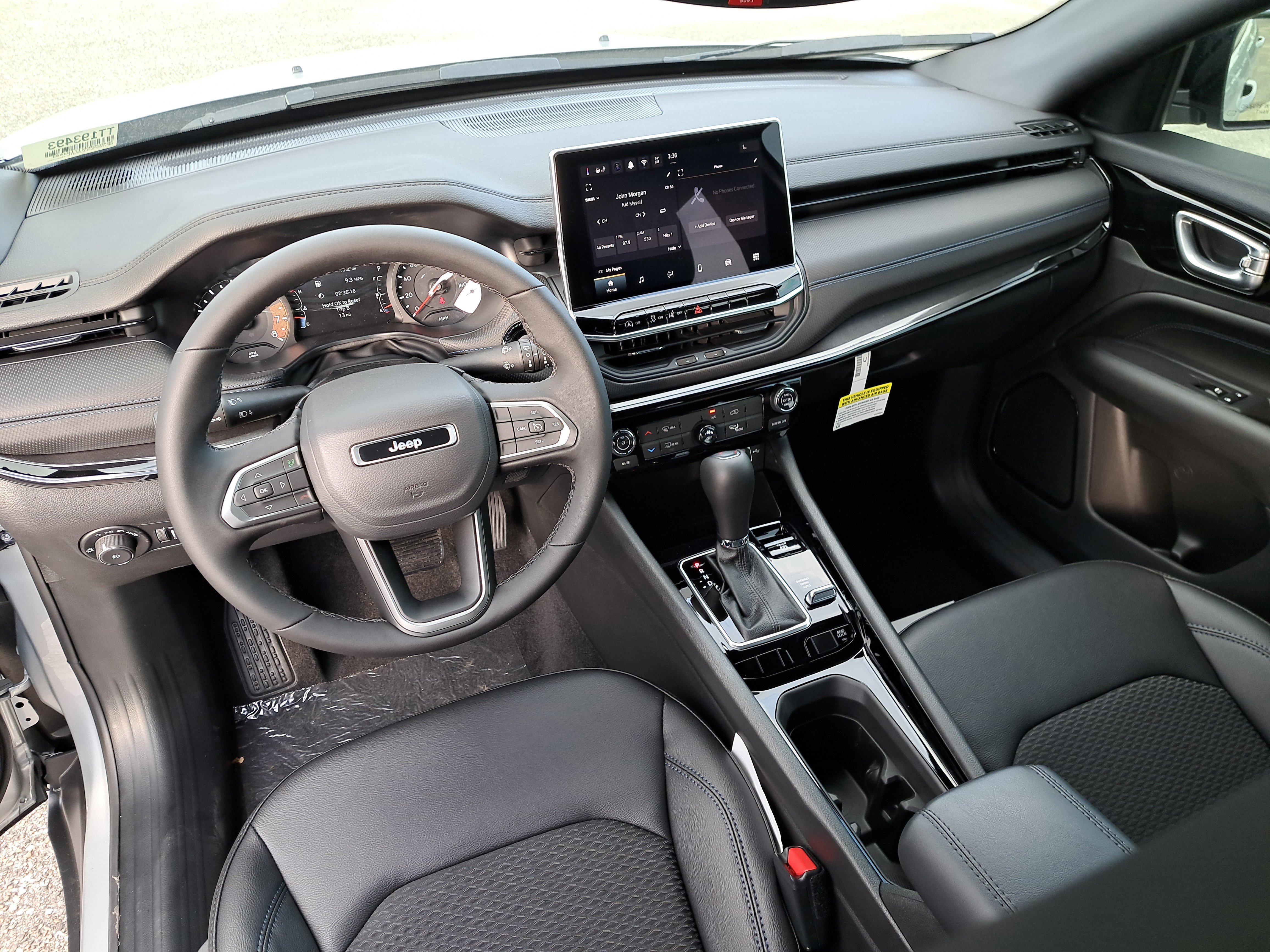 New 2026 Jeep Compass Latitude image 8