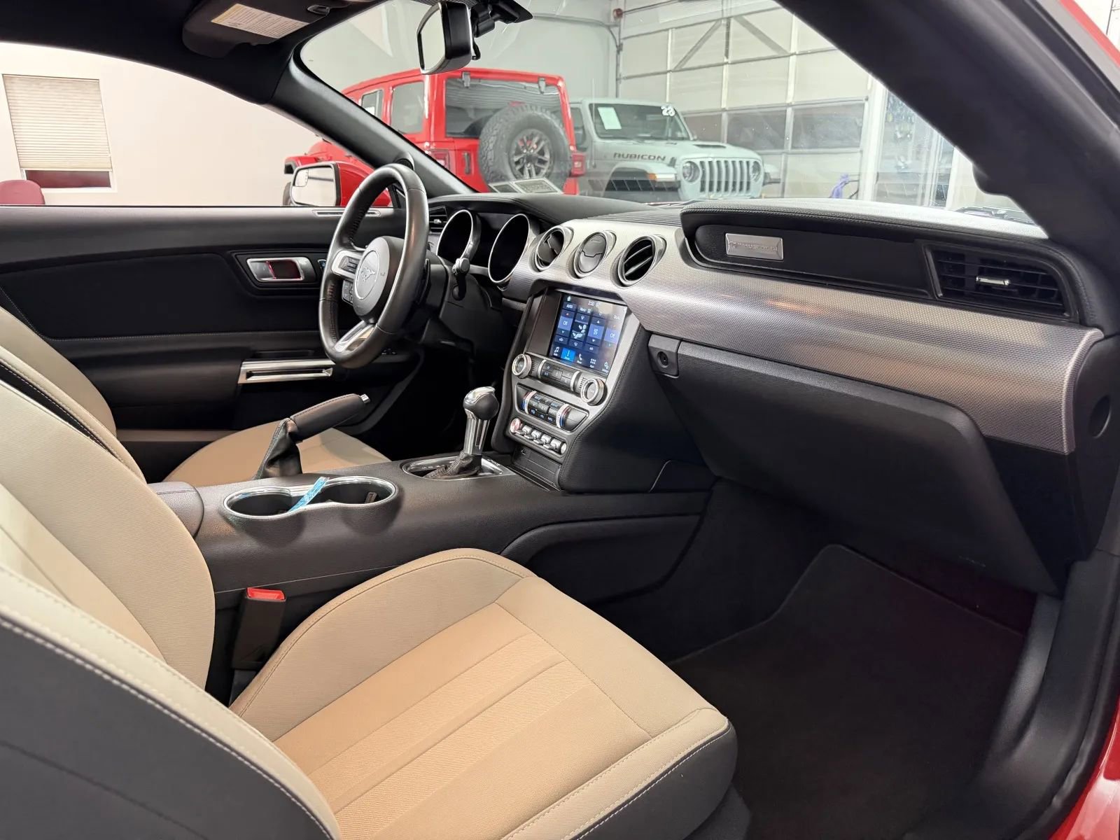 Used 2019 Ford Mustang GT w/ Equipment Group 301A RWD image 27
