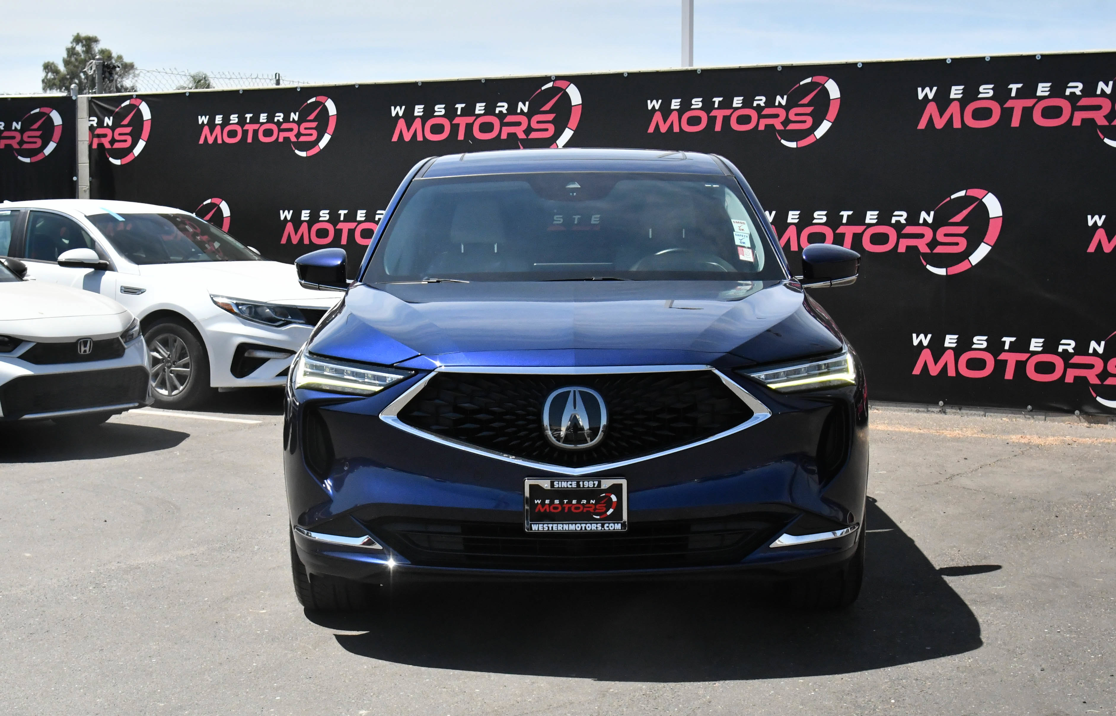 Used 2022 Acura MDX FWD w/ Technology Package image 2