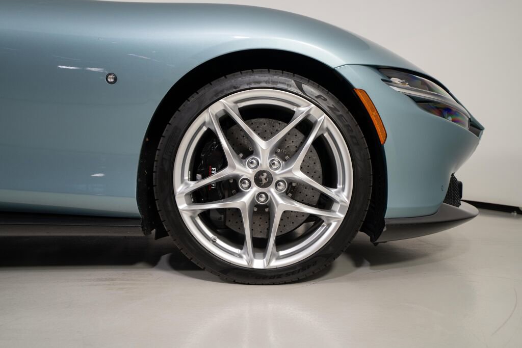 Used 2024 Ferrari Roma Spider image 20