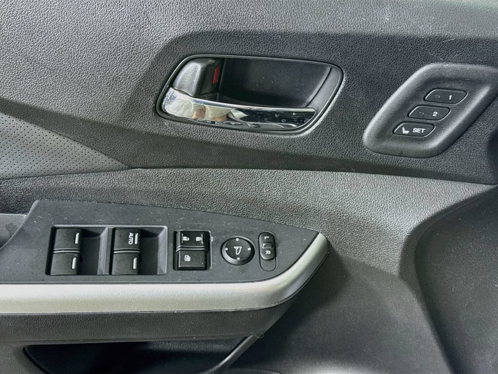 Used 2016 Honda CR-V Touring image 23