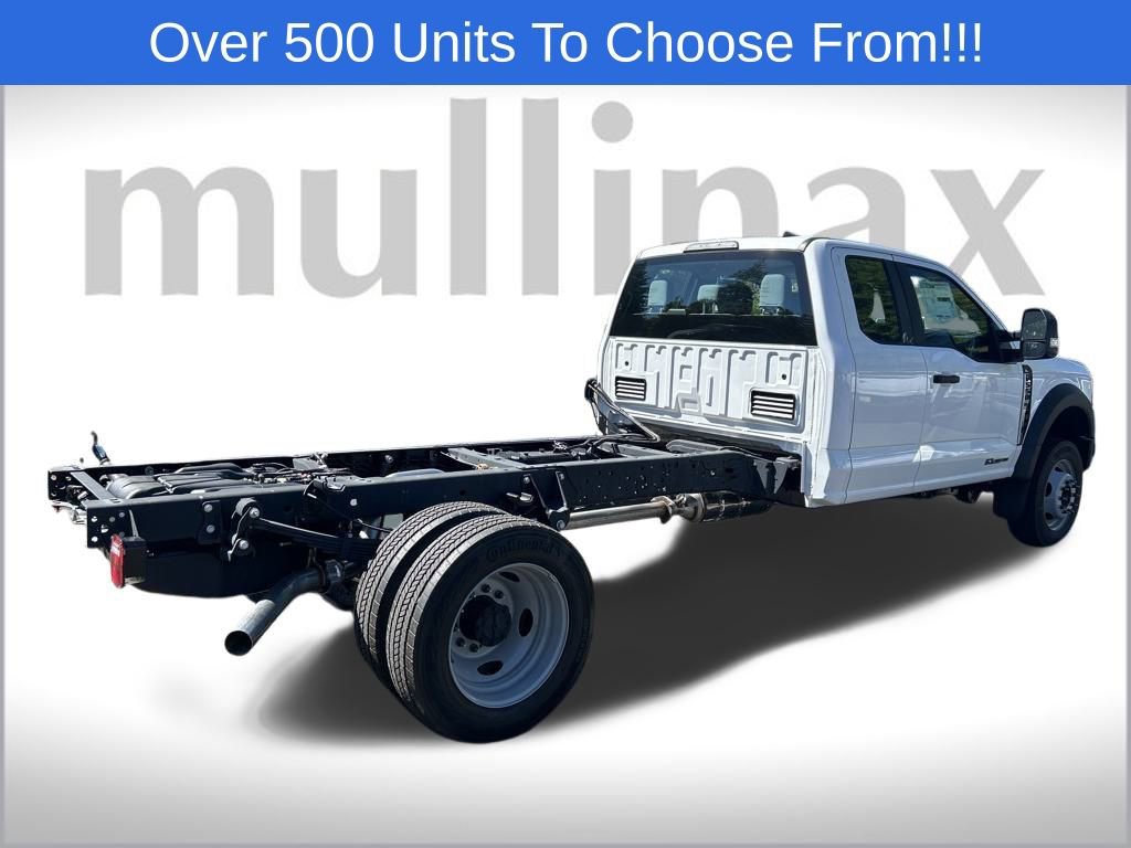 New 2025 Ford F550 4x4 SuperCab Super Duty image 3