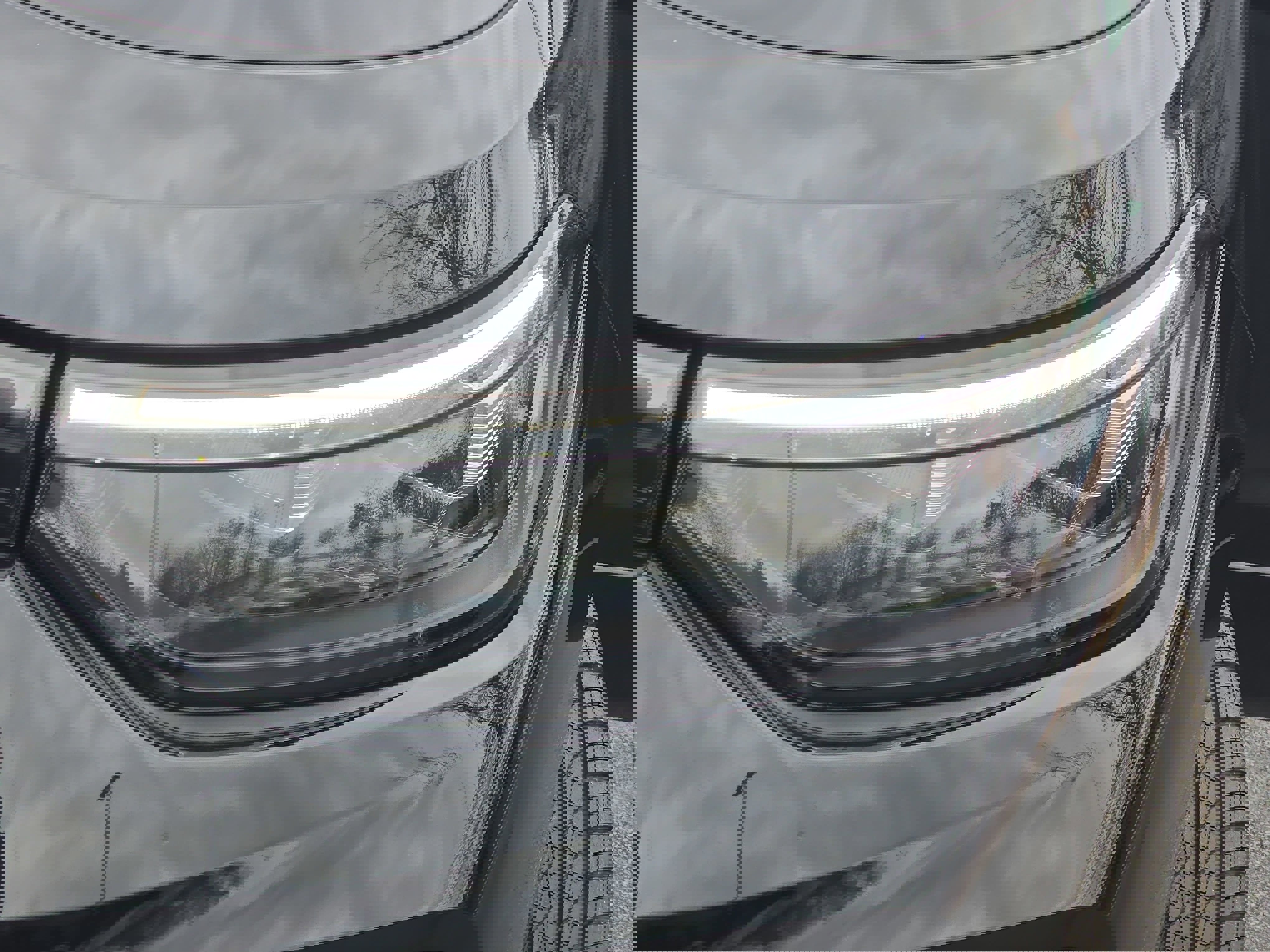 New 2026 Volkswagen Tiguan SE R-Line image 32