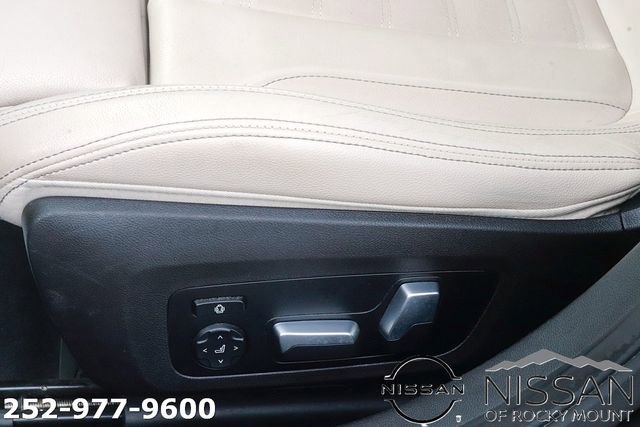 Used 2020 BMW 330i Sedan w/ Convenience Package image 15