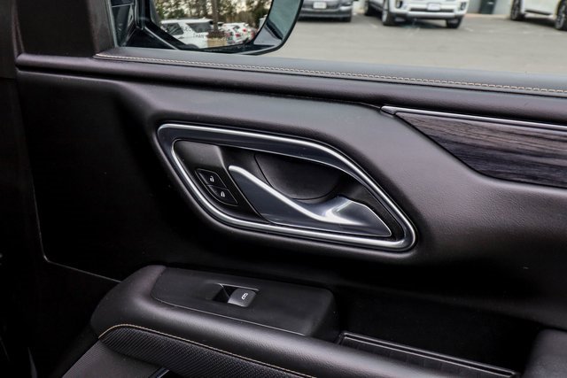 Used 2022 GMC Yukon SLT w/ SLT Premium Package image 67