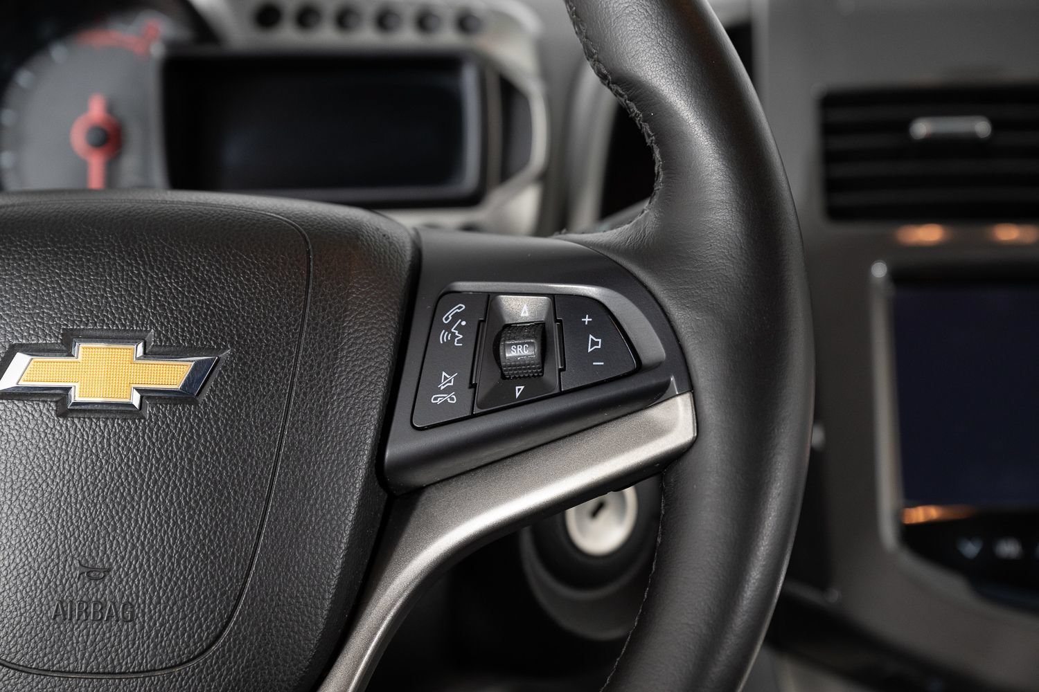 Used 2015 Chevrolet Sonic LTZ FWD image 31