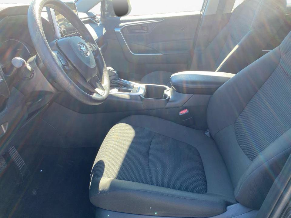 Used 2025 Toyota RAV4 LE FWD image 11