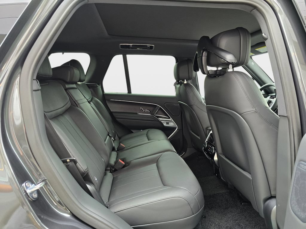 New 2026 Land Rover Range Rover SE AWD/4WD image 11