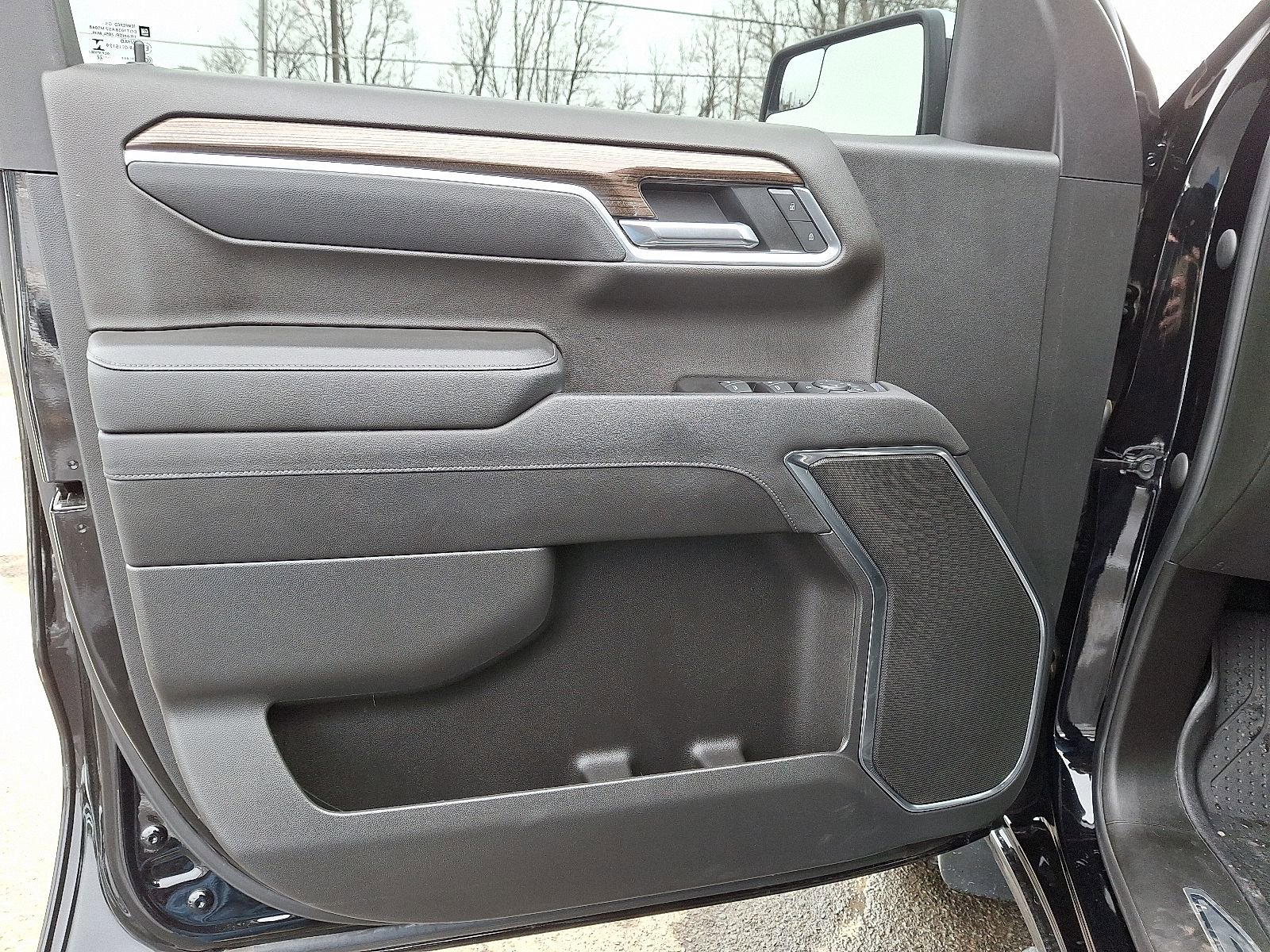 Used 2022 Chevrolet Silverado 1500 LT image 14