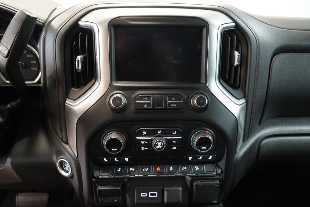 Used 2020 Chevrolet Silverado 2500 LTZ AWD/4WD image 15