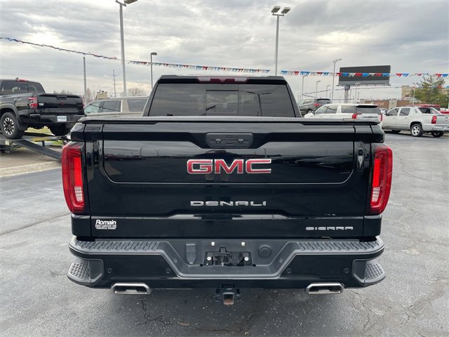 Used 2022 GMC Sierra 1500 Denali image 4