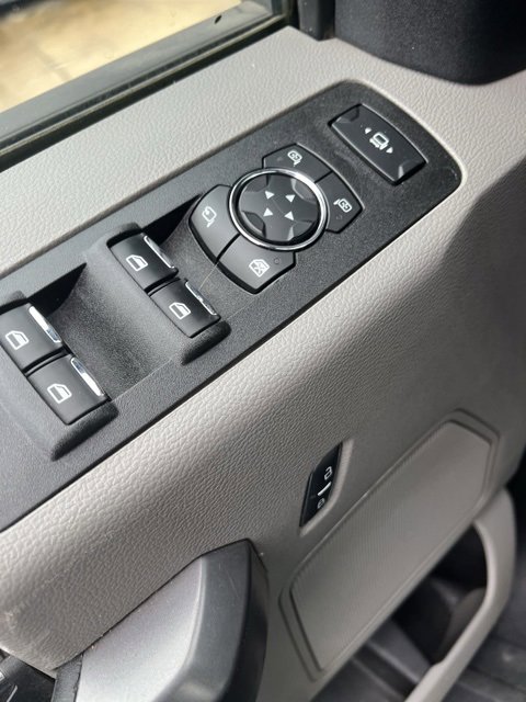 Used 2021 Ford F250 XLT w/ XLT Premium Package image 19