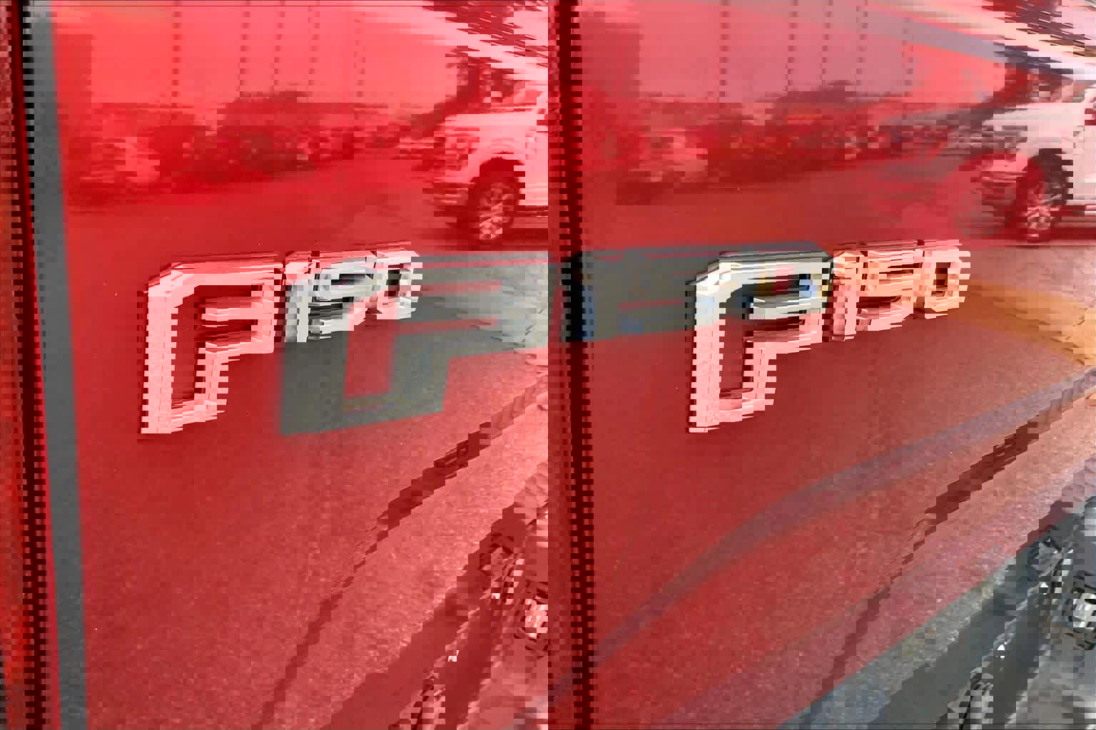 Used 2015 Ford F150 XLT w/ Equipment Group 302A Luxury image 29