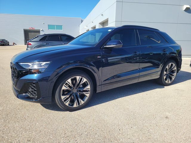 New 2027 Audi Q8 Premium Plus AWD/4WD image 3