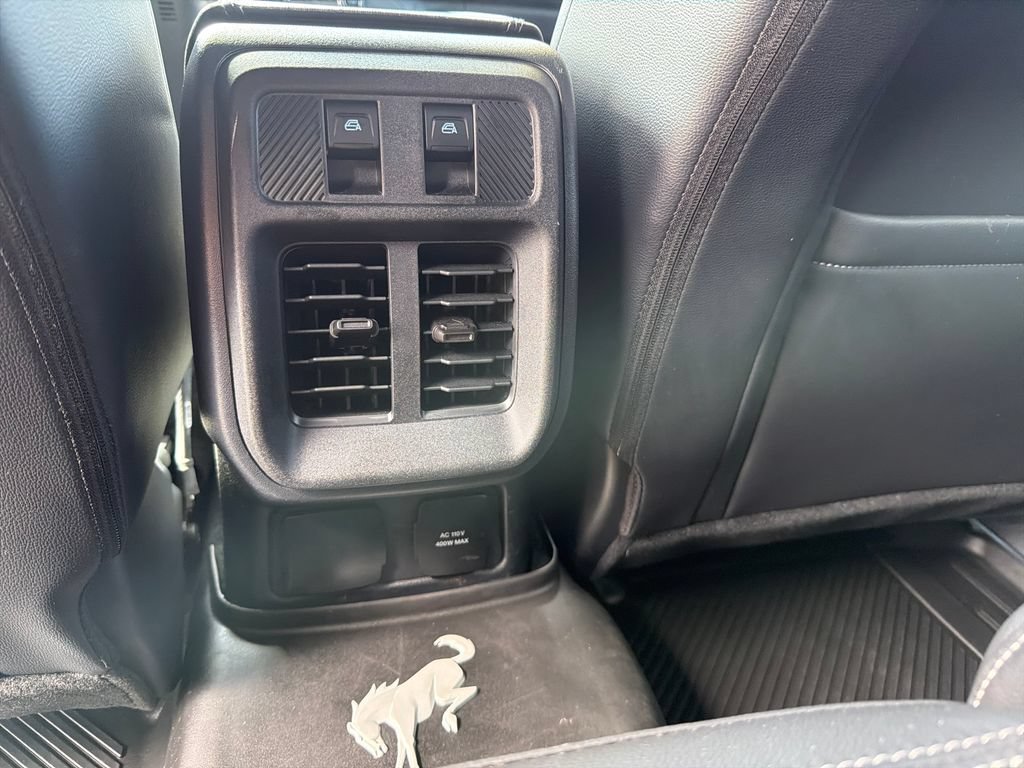 Used 2025 Ford Bronco Outer Banks AWD/4WD image 17