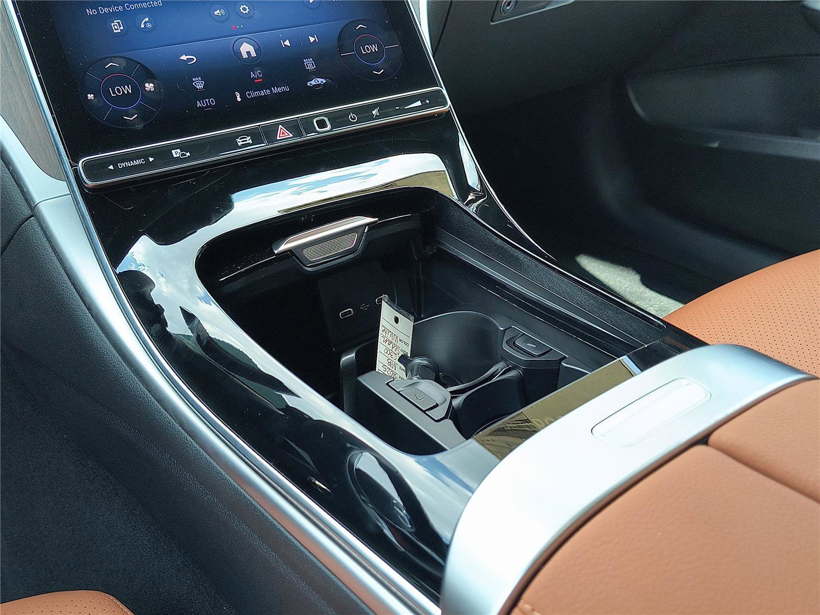 New 2025 Mercedes-Benz C 300 Sedan image 9