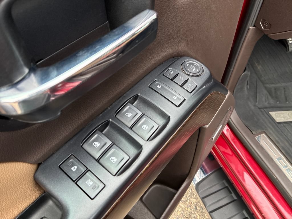 Used 2018 GMC Sierra 1500 Denali AWD/4WD image 12