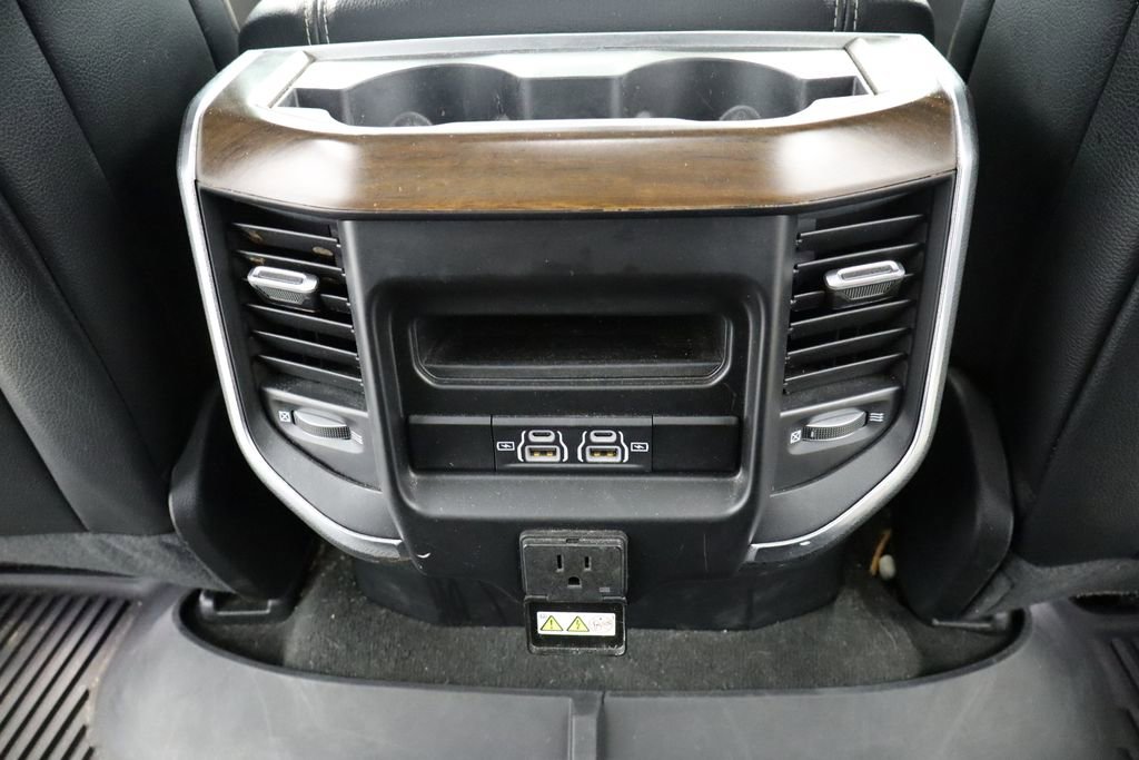 Used 2022 RAM 1500 Laramie AWD/4WD image 26