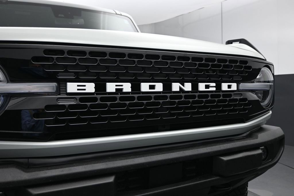 Used 2022 Ford Bronco Wildtrak AWD/4WD image 13