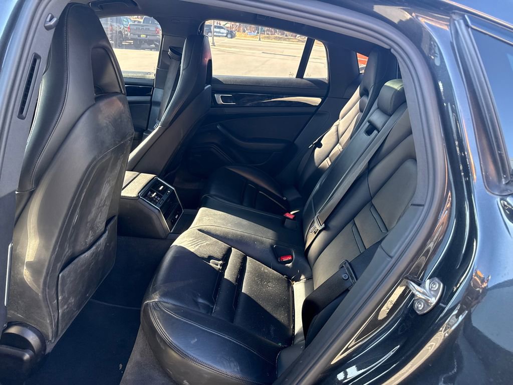 Used 2020 Porsche Panamera 4S image 10