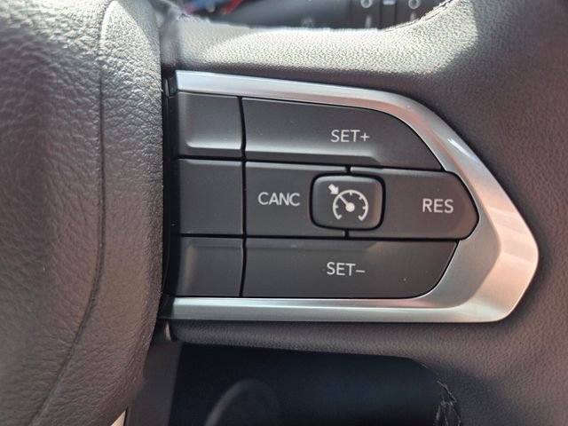 Used 2026 Jeep Compass Latitude image 25