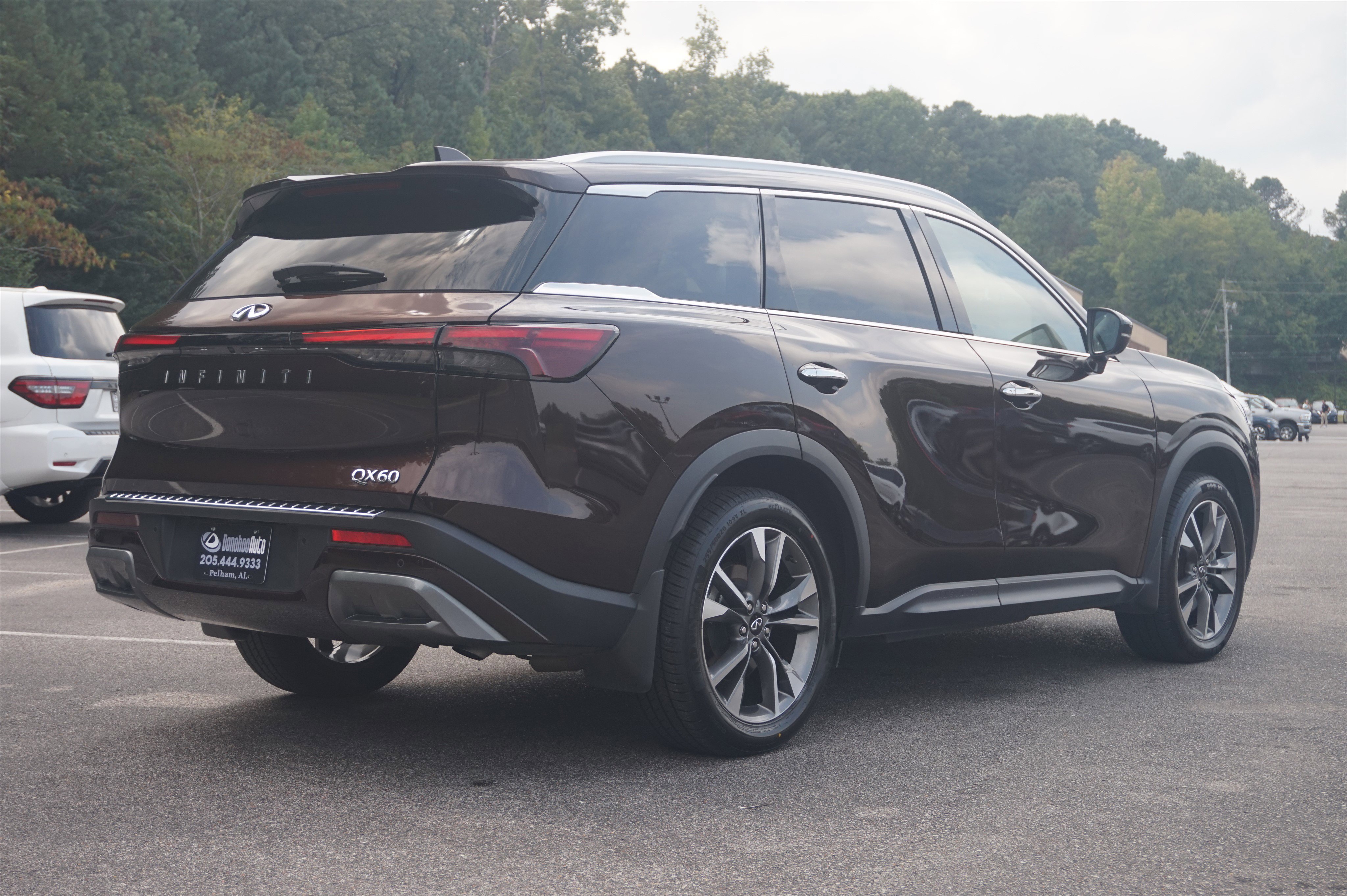 Used 2022 INFINITI QX60 Luxe w/ Cargo Package image 10