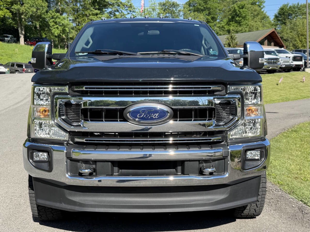 Used 2022 Ford F250 XLT w/ XLT Premium Package AWD/4WD image 3