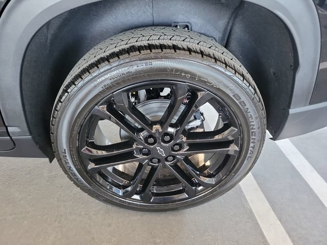 New 2026 Chevrolet Traverse LT w/ Driver Confidence Package AWD/4WD image 22