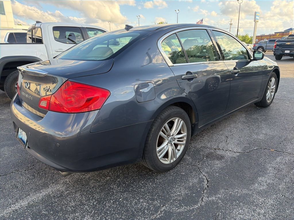 Used 2010 INFINITI G37 x Sedan w/ Premium Pkg AWD/4WD image 3