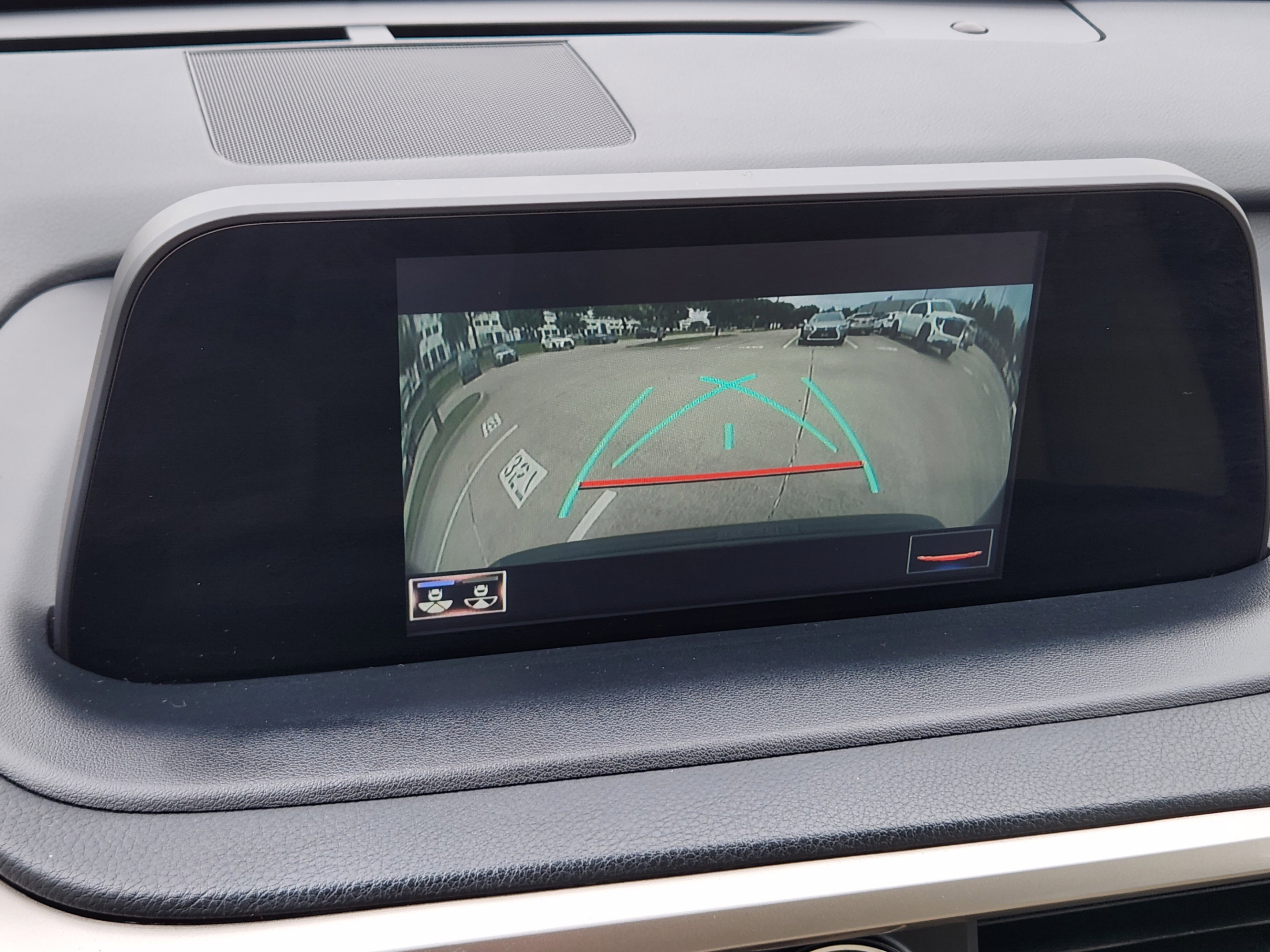 Certified 2021 Lexus RX 450h AWD w/ Premium Package image 24