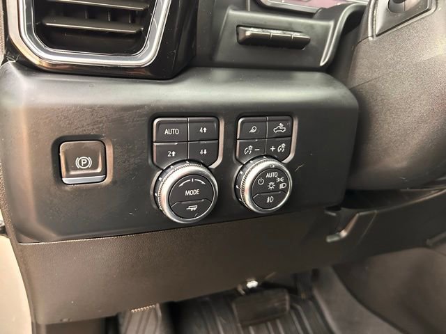 Used 2024 GMC Sierra 3500 Denali w/ Denali Reserve Package image 35