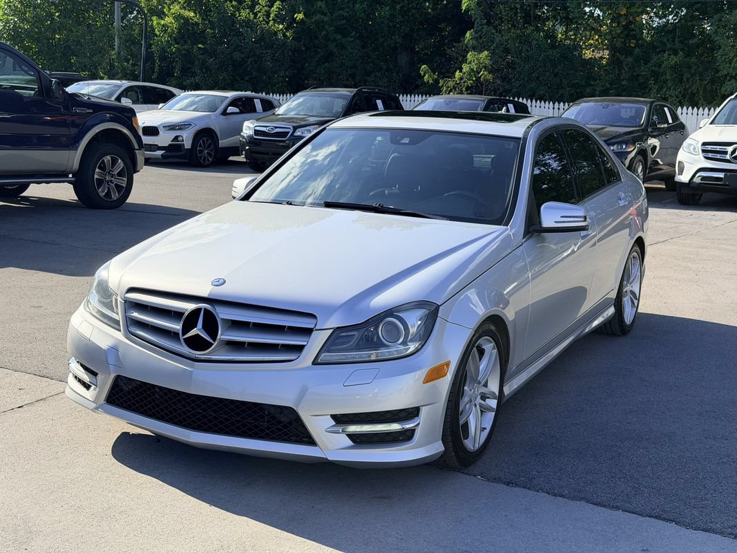 Used 2012 Mercedes-Benz C 300 4MATIC Sedan image 10